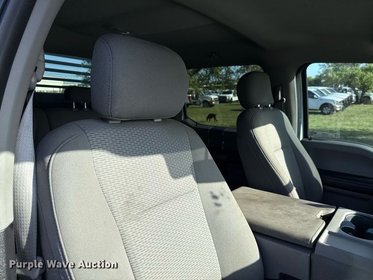 image for item EJ3569 2018 Ford F150 SuperCrew pickup truck