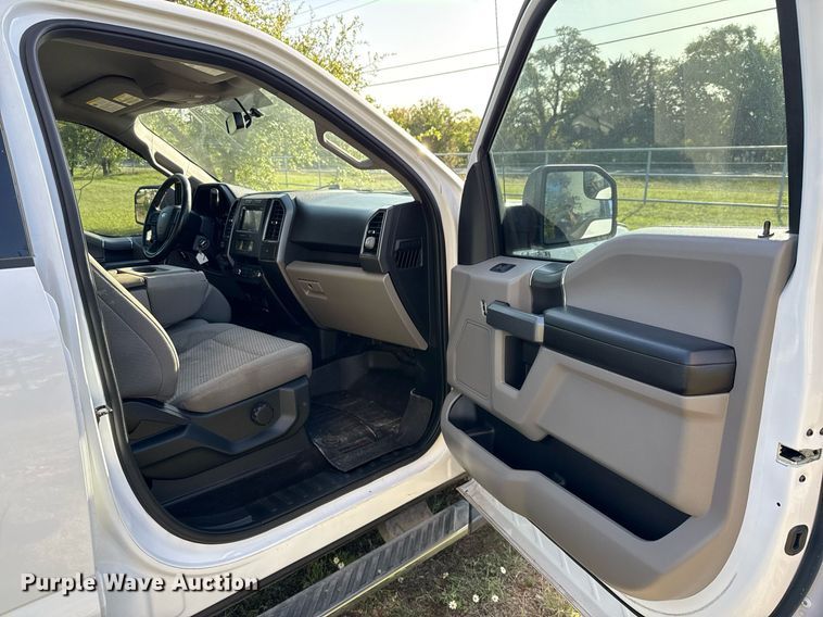 image for item EJ3569 2018 Ford F150 SuperCrew pickup truck