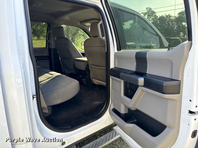 image for item EJ3569 2018 Ford F150 SuperCrew pickup truck