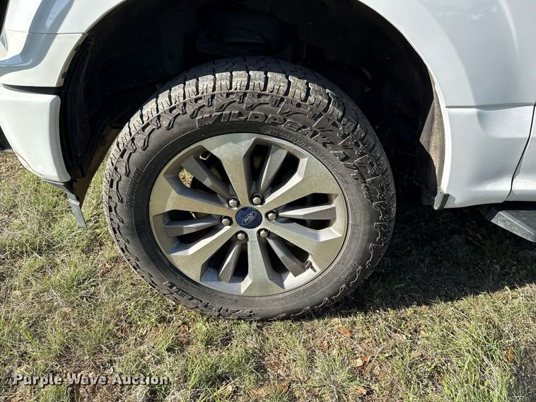 image for item EJ3570 2018 Ford F150 SuperCrew pickup truck