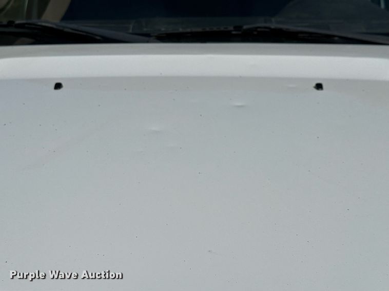 image for item EJ3571 2016 Ford F250 Super Duty XLT Crew Cab pickup truck