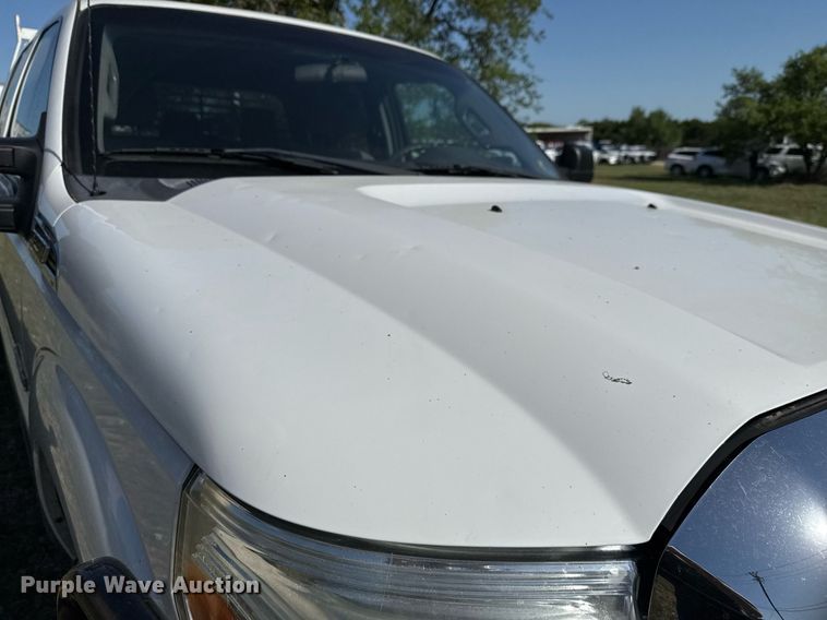 image for item EJ3571 2016 Ford F250 Super Duty XLT Crew Cab pickup truck