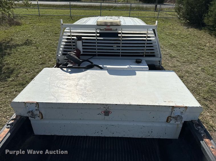 image for item EJ3571 2016 Ford F250 Super Duty XLT Crew Cab pickup truck