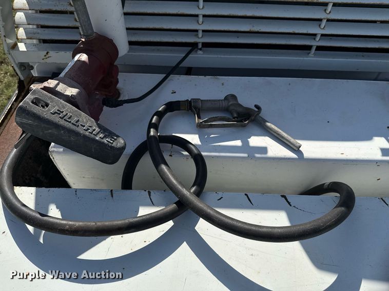 image for item EJ3571 2016 Ford F250 Super Duty XLT Crew Cab pickup truck