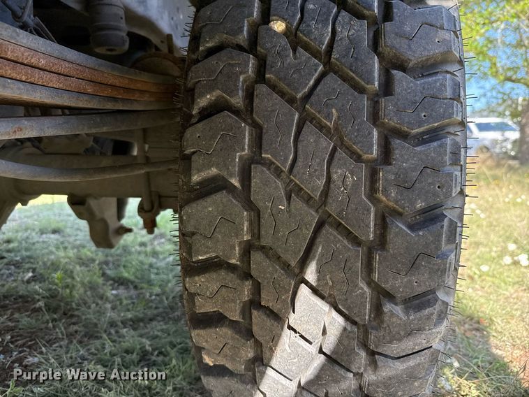 image for item EJ3571 2016 Ford F250 Super Duty XLT Crew Cab pickup truck