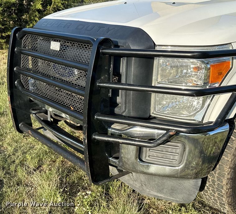 image for item EJ3572 2014 Ford F250 Super Duty XL Crew Cab pickup truck