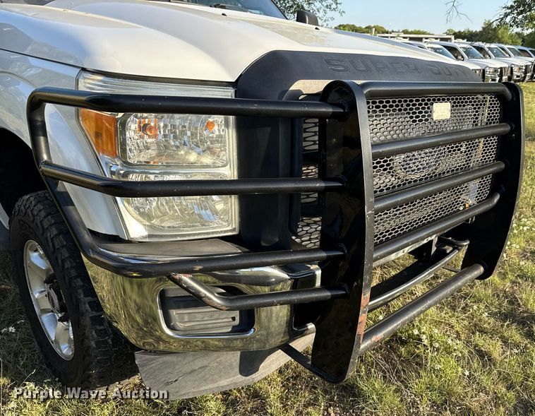 image for item EJ3572 2014 Ford F250 Super Duty XL Crew Cab pickup truck