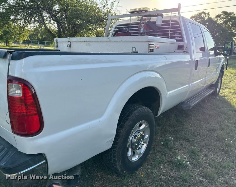 image for item EJ3572 2014 Ford F250 Super Duty XL Crew Cab pickup truck