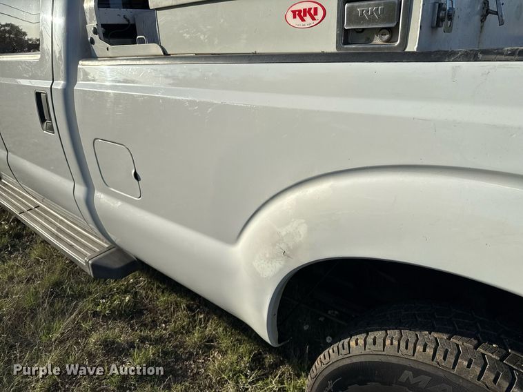 image for item EJ3572 2014 Ford F250 Super Duty XL Crew Cab pickup truck