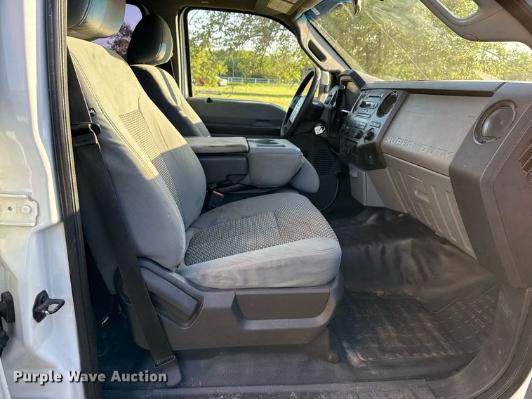 image for item EJ3572 2014 Ford F250 Super Duty XL Crew Cab pickup truck