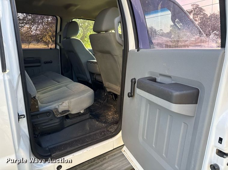 image for item EJ3572 2014 Ford F250 Super Duty XL Crew Cab pickup truck