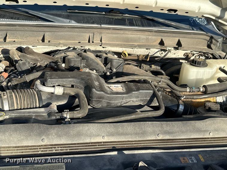 image for item EJ3572 2014 Ford F250 Super Duty XL Crew Cab pickup truck