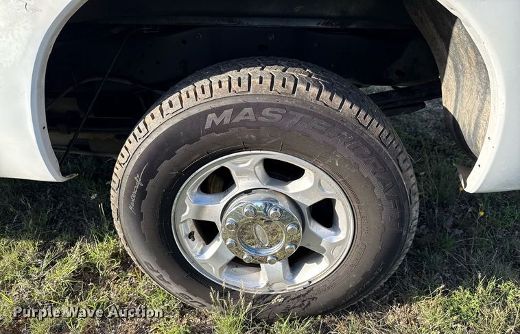 image for item EJ3572 2014 Ford F250 Super Duty XL Crew Cab pickup truck