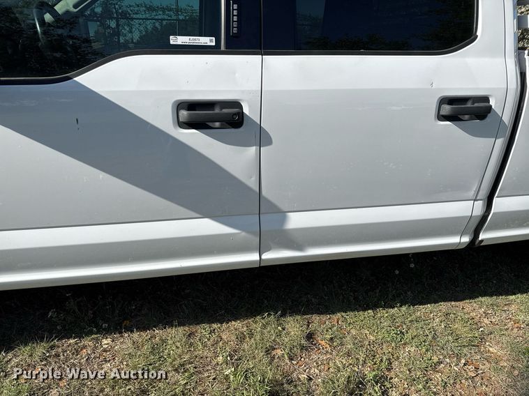 image for item EJ3573 2015 Ford F150 SuperCrew pickup truck