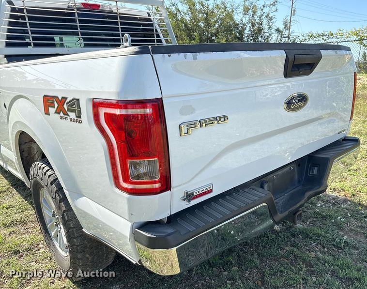 image for item EJ3573 2015 Ford F150 SuperCrew pickup truck