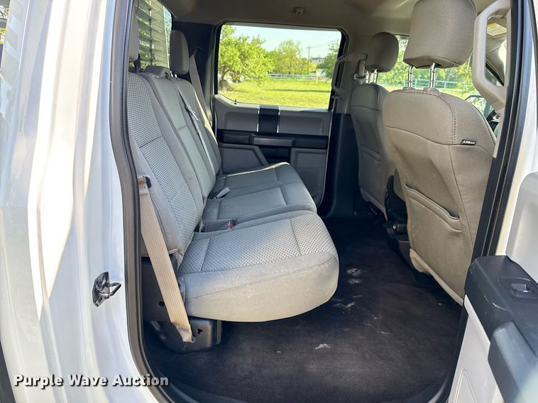 image for item EJ3573 2015 Ford F150 SuperCrew pickup truck