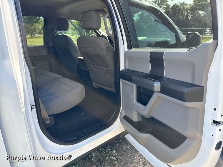 image for item EJ3573 2015 Ford F150 SuperCrew pickup truck