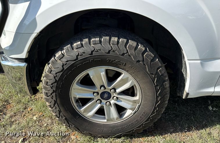 image for item EJ3573 2015 Ford F150 SuperCrew pickup truck