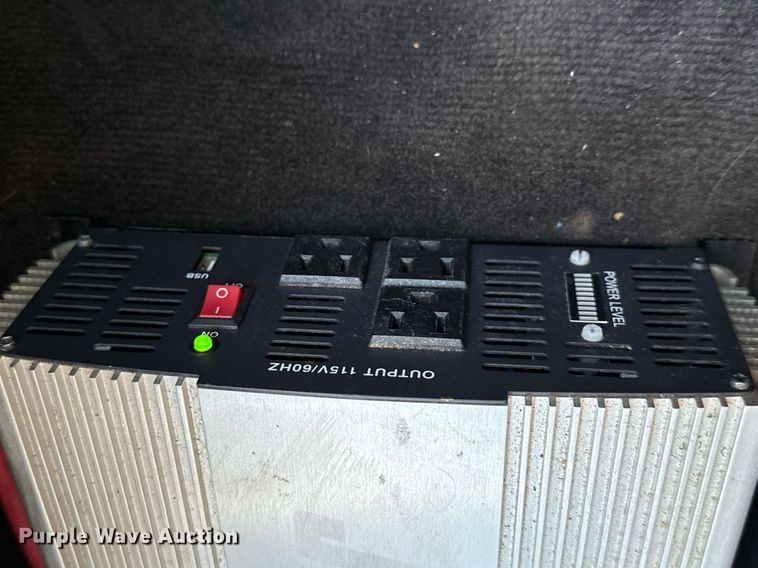 image for item EJ3574 2018 Ford F350 Super Duty XLT Crew Cab pickup truck