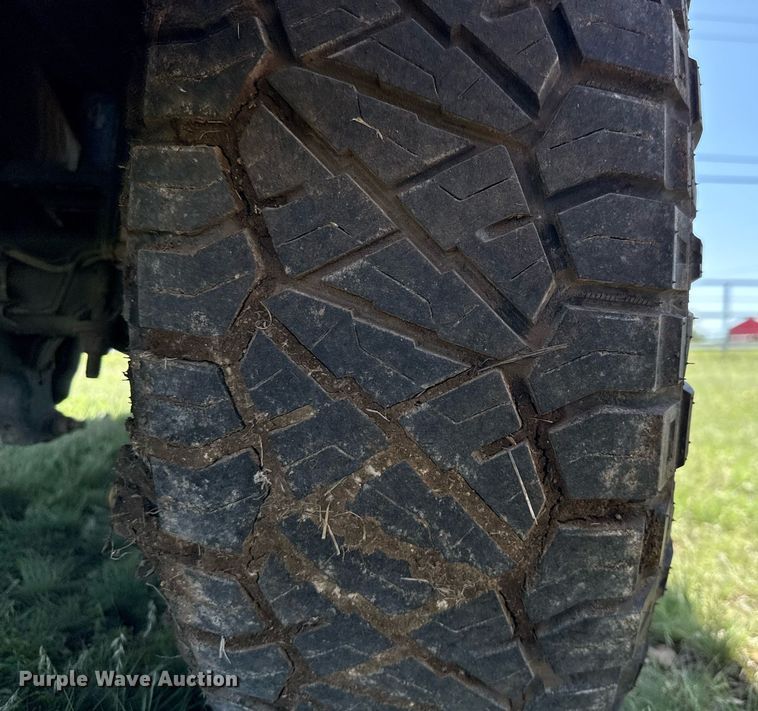 image for item EJ3574 2018 Ford F350 Super Duty XLT Crew Cab pickup truck