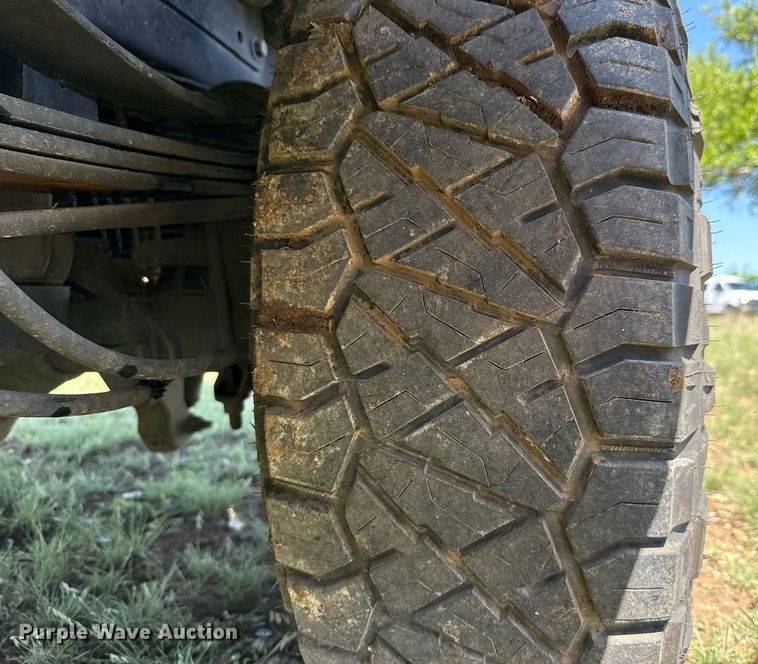 image for item EJ3574 2018 Ford F350 Super Duty XLT Crew Cab pickup truck