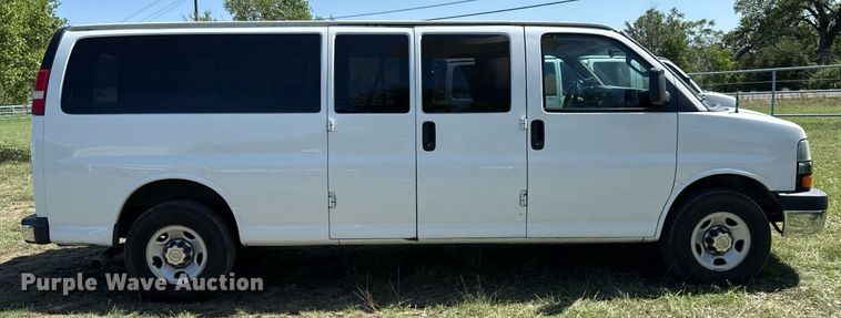 image for item EJ3575 2016 Chevrolet Express 3500 van