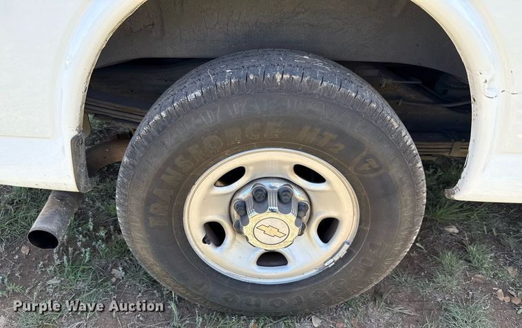 image for item EJ3575 2016 Chevrolet Express 3500 van