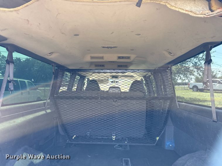 image for item EJ3576 2015 Chevrolet Express 3500 van