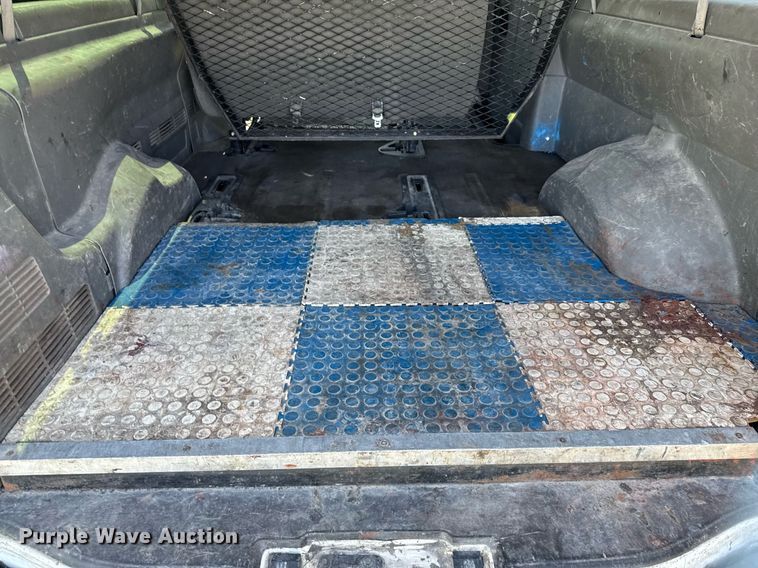 image for item EJ3576 2015 Chevrolet Express 3500 van