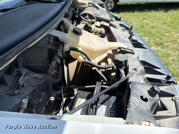 image for item EJ3576 2015 Chevrolet Express 3500 van