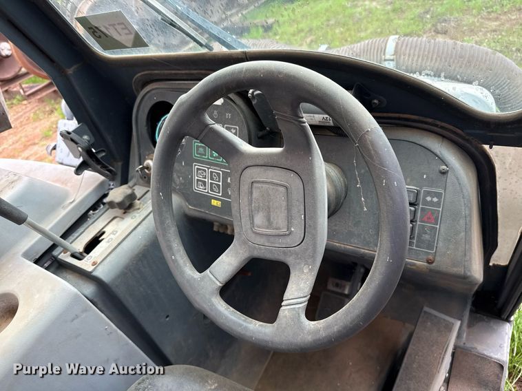 image for item EJ3589 Advance Exterra 6340 street sweeper