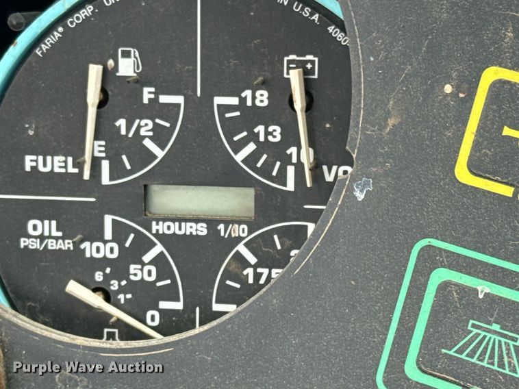 image for item EJ3589 Advance Exterra 6340 street sweeper