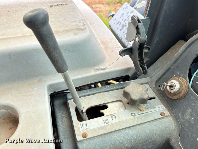 image for item EJ3589 Advance Exterra 6340 street sweeper