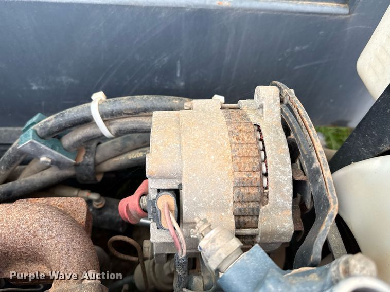 image for item EJ3589 Advance Exterra 6340 street sweeper