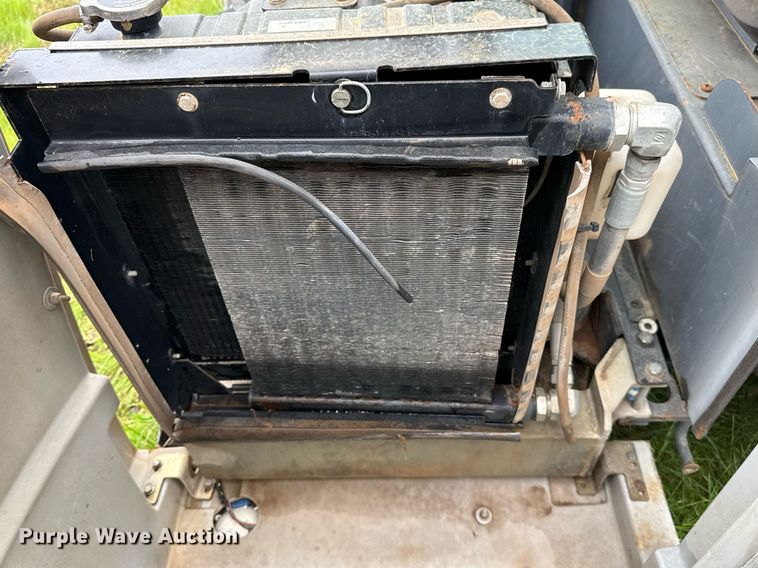 image for item EJ3589 Advance Exterra 6340 street sweeper