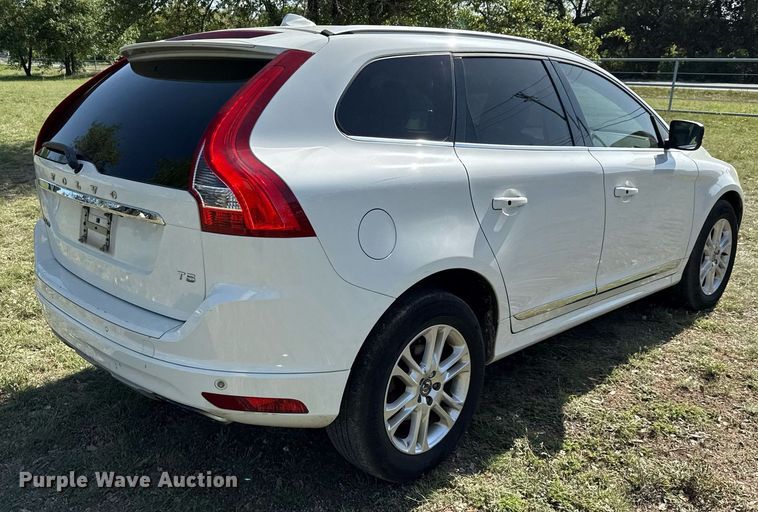 image for item EJ3635 2016 Volvo XC60 SUV