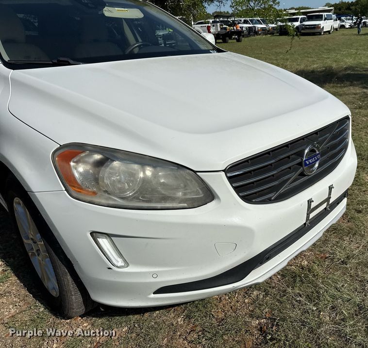 image for item EJ3635 2016 Volvo XC60 SUV