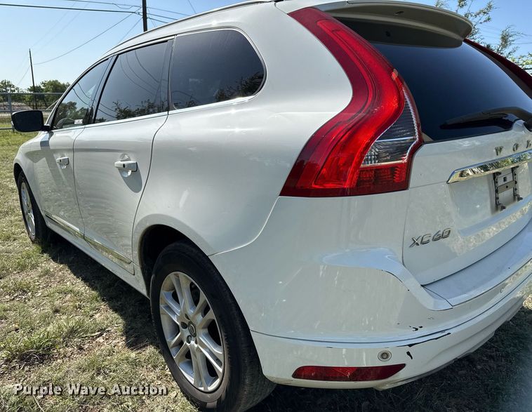 image for item EJ3635 2016 Volvo XC60 SUV