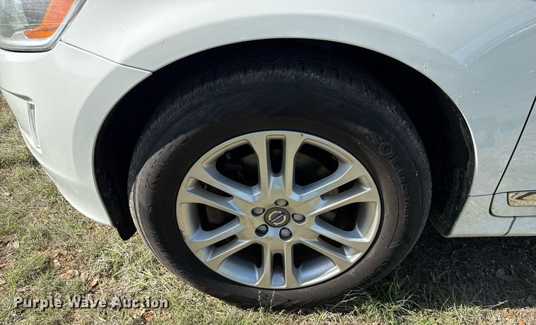 image for item EJ3635 2016 Volvo XC60 SUV