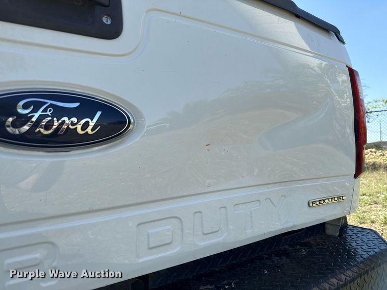 image for item EJ3636 2015 Ford F250 Super Duty XL Crew Cab pickup truck