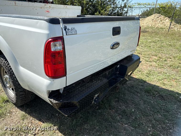 image for item EJ3636 2015 Ford F250 Super Duty XL Crew Cab pickup truck