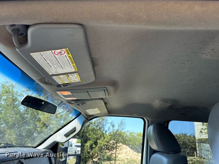 image for item EJ3636 2015 Ford F250 Super Duty XL Crew Cab pickup truck