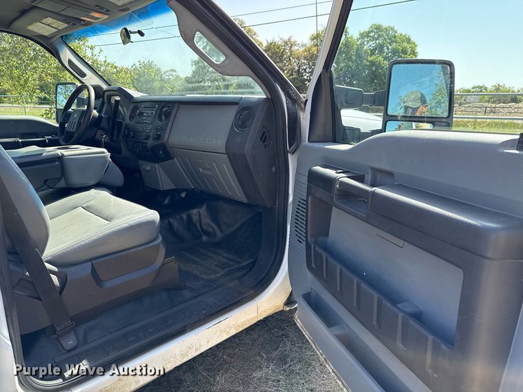 image for item EJ3636 2015 Ford F250 Super Duty XL Crew Cab pickup truck