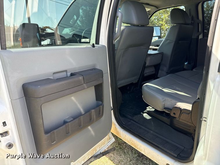 image for item EJ3636 2015 Ford F250 Super Duty XL Crew Cab pickup truck