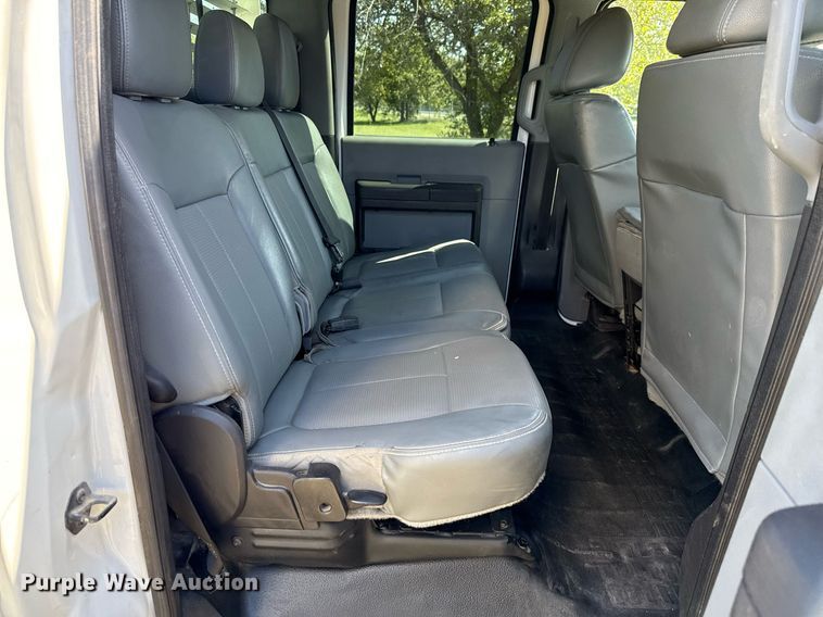 image for item EJ3636 2015 Ford F250 Super Duty XL Crew Cab pickup truck