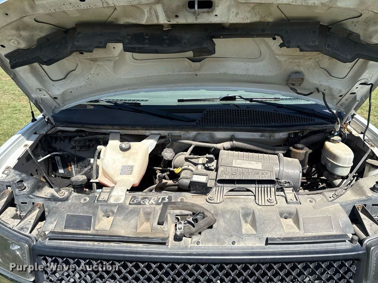 image for item EJ3637 2016 Chevrolet Express 3500 van