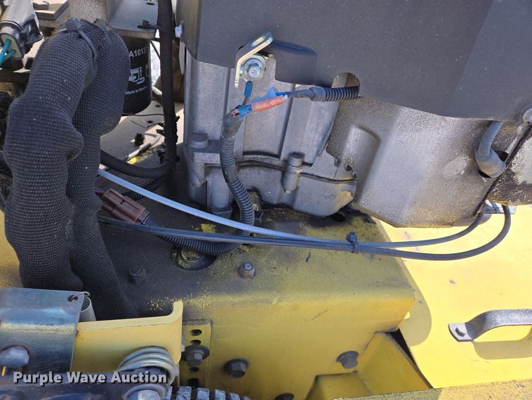 image for item EJ7422 Great Dane GDWZ17KA ZTR lawn mower