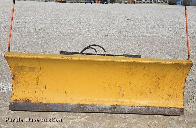 image for item EJ7423 Curtis skid steer snow plow