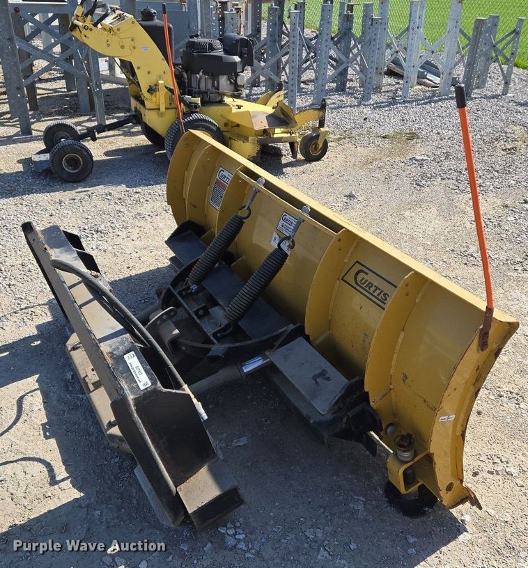 image for item EJ7423 Curtis skid steer snow plow