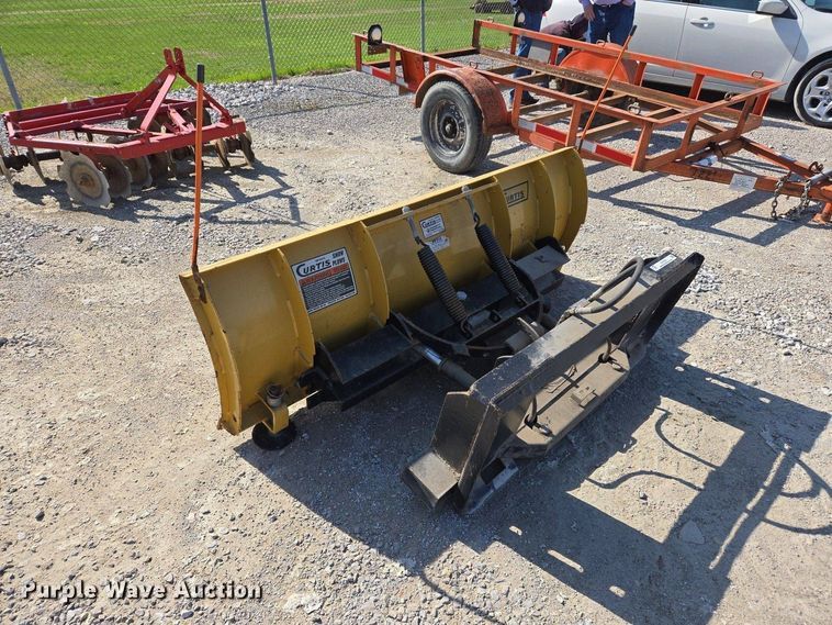 image for item EJ7423 Curtis skid steer snow plow